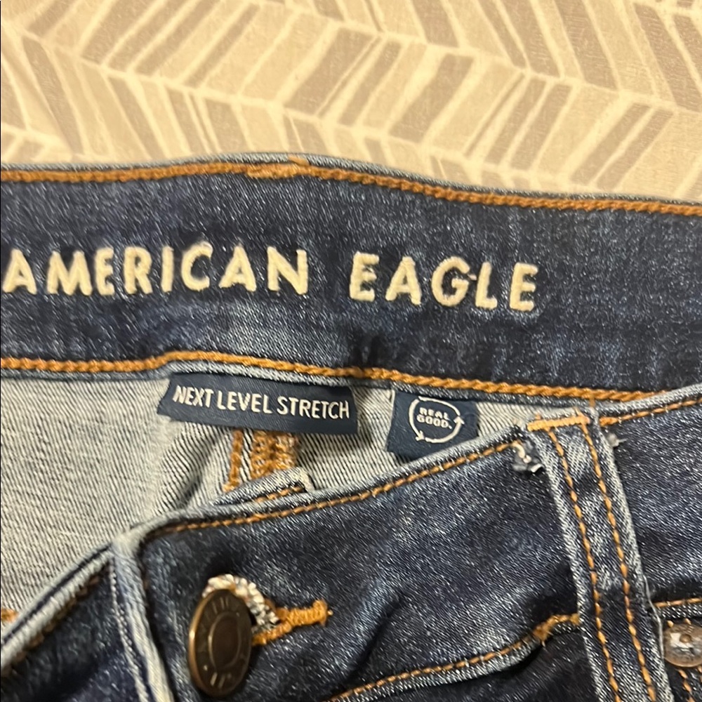 Classic Blue Women's Jeans - Picture 3 of 6